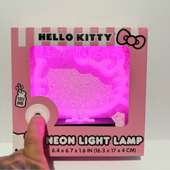 Hello Kitty Neon Light Lamp Decorative Night Light 6.4 x 6.7 x 1.6 Inches - Picture 1 of 9